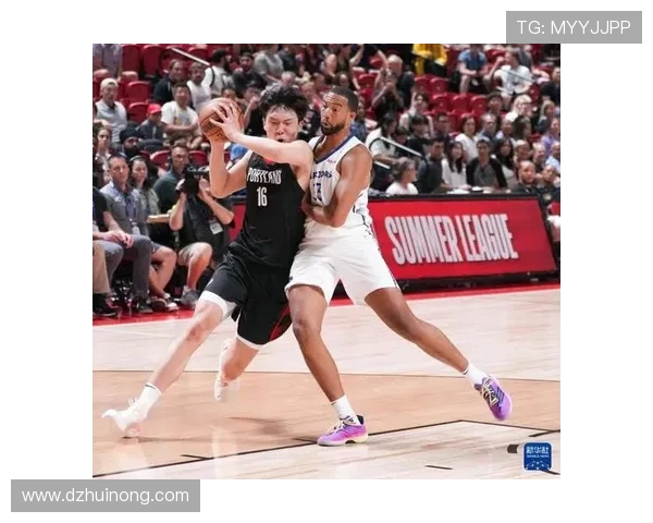 2017年NBA季后赛勇士队与开拓者队的精彩对决回顾与分析 2017年NBA季后赛勇士队与开拓者队的精彩对决回顾与分析