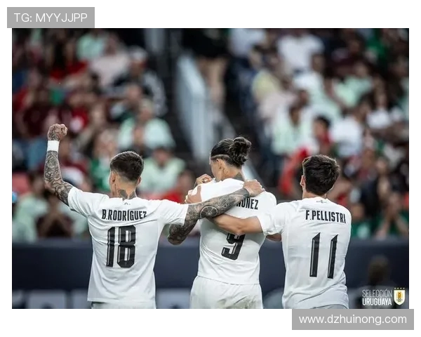 乌拉圭男足迎战泰国队力争友谊赛胜利展现实力