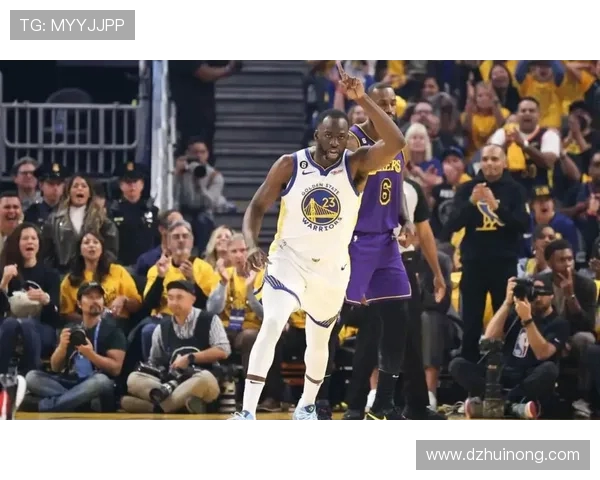 勇士队与倔金队激战11月5日赛场上演精彩对决引发球迷热议