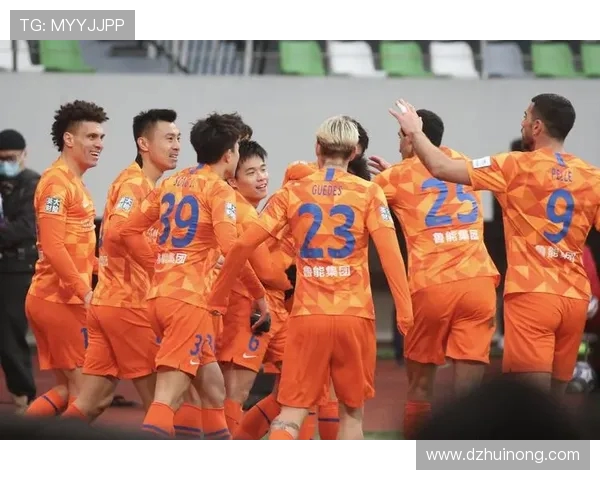 山东鲁能与奥克兰激战正酣赛果揭晓球迷热议精彩瞬间