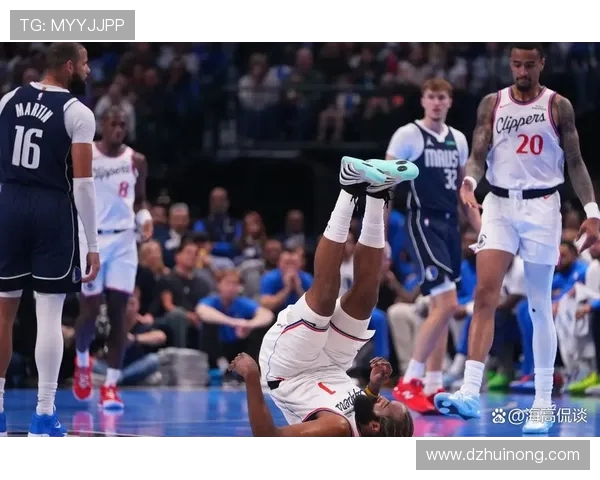 快船与爵士季后赛第五场激战回顾与精彩瞬间分析