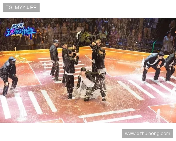 重庆街舞队与深圳街舞队的精彩对决全景回顾与节奏分析 重庆街舞队与深圳街舞队的精彩对决全景回顾与节奏分析